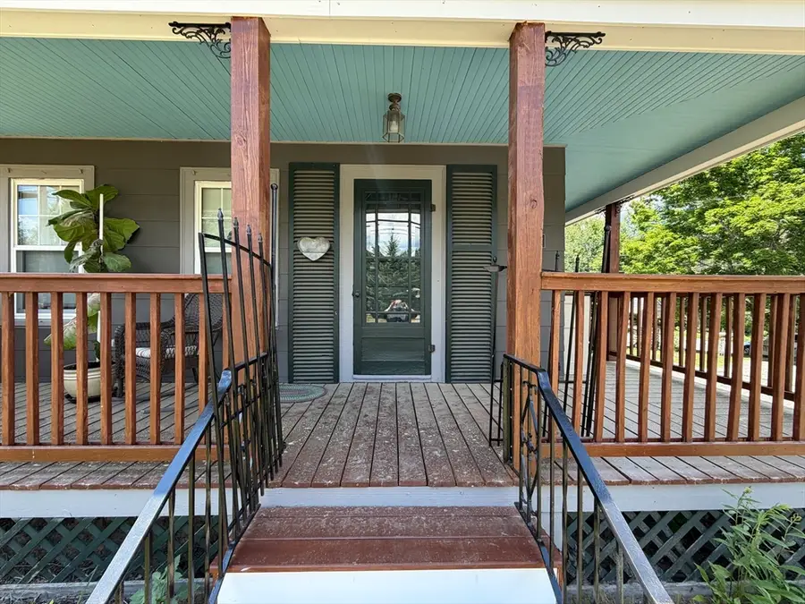 387 S Main St, Hopedale, MA 01747 - #3