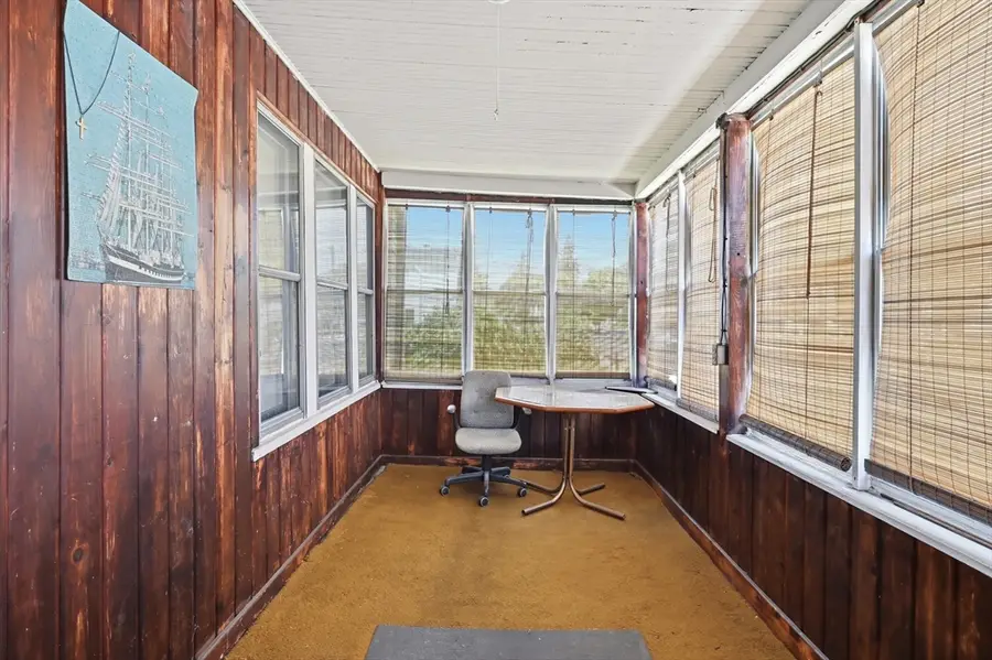 400 Nottingham St, Springfield, MA 01104 - #3
