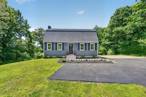 128 Providence Rd, Grafton, MA 01519