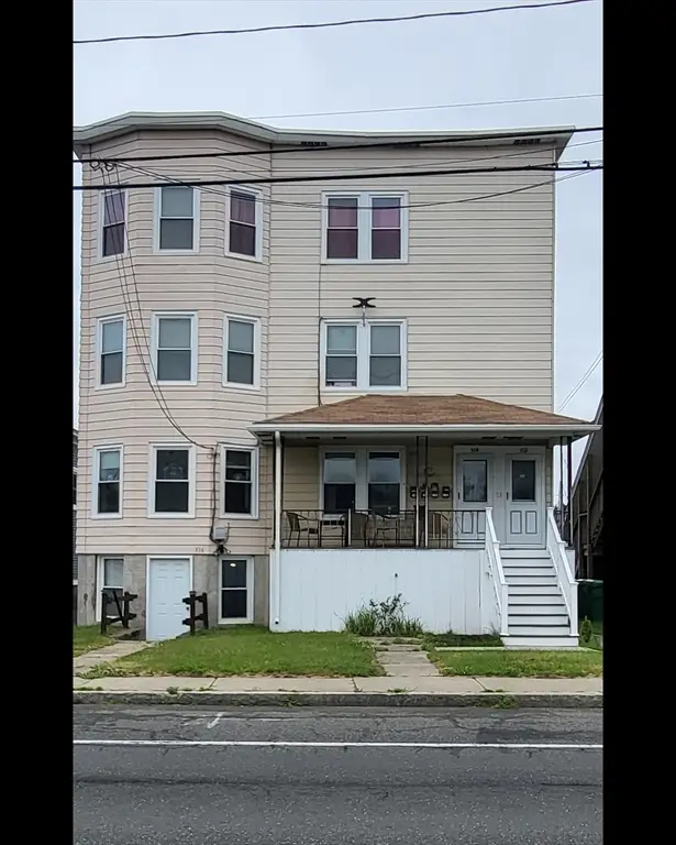 514 Grattan St, Chicopee, MA 01020 - #1
