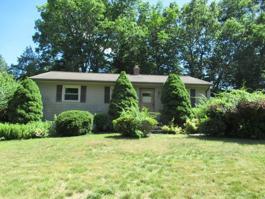 35 Tioga St, Springfield, MA 01128 - #1