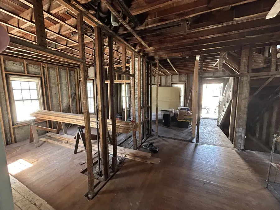 15 Dean St, Everett, MA 02149 - #2