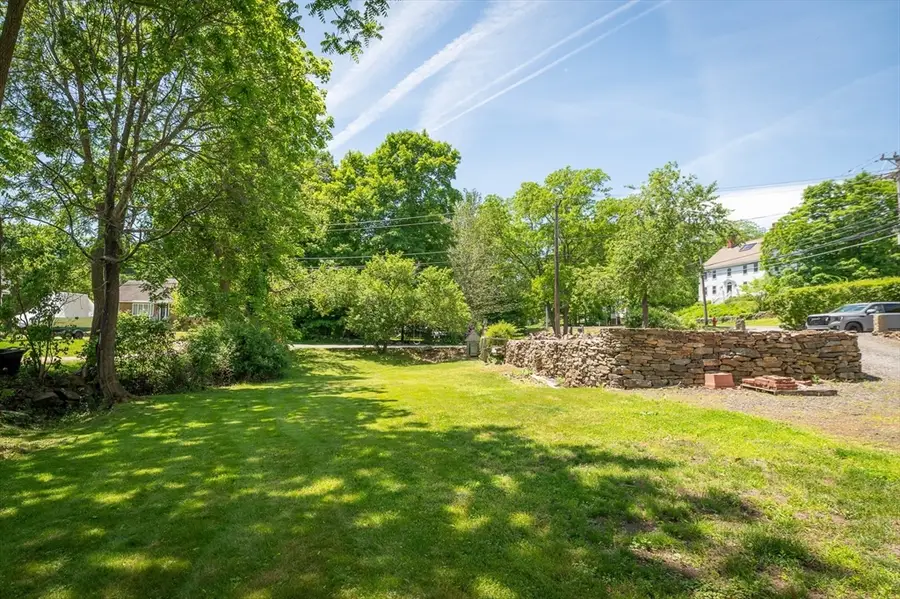 1 Main Street, Essex, MA 01929 - #3