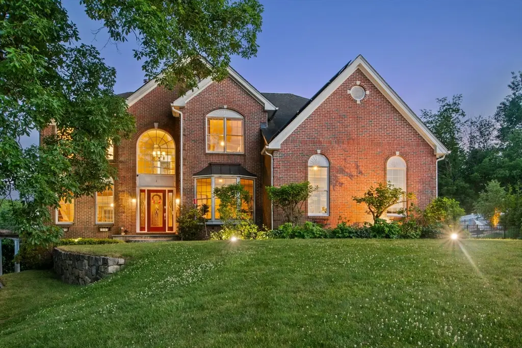 1 Valley View Drive, North Grafton, MA 01536 - #1