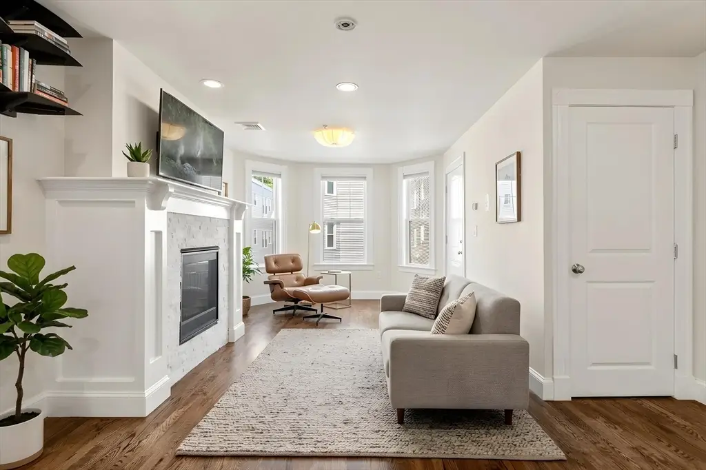20 Maryland St #2, Boston, MA 02125 - #1