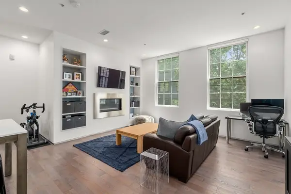 618 E Second Street #3, Boston, MA 02127