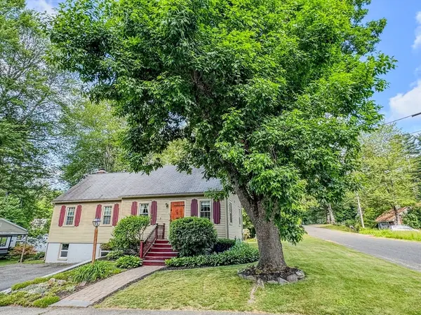 57 Summer Street, Greenfield, MA 01301