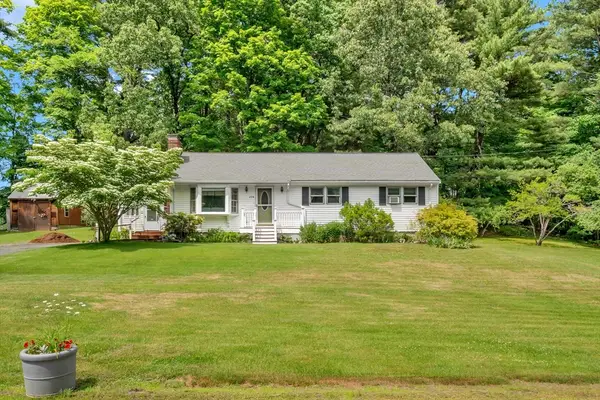 204 Hill Rd, Groton, MA 01450