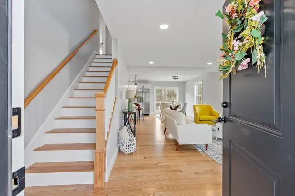 790 Massachusetts Avenue #790, Lunenburg, MA 01462