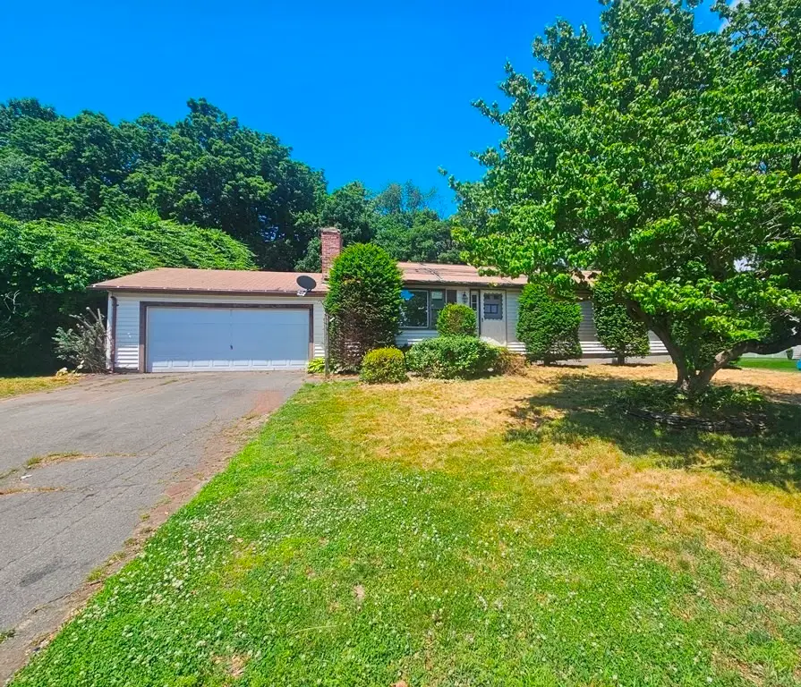 15 Magnolia Ter, South Hadley, MA 01075 - #1