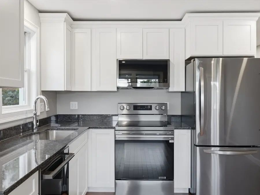 479 Washington Street #479, Haverhill, MA 01832 - #3