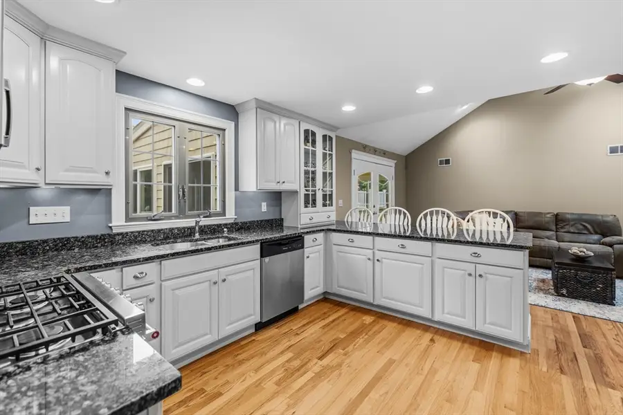 25 Pamden Ln, Seekonk, MA 02771 - #3