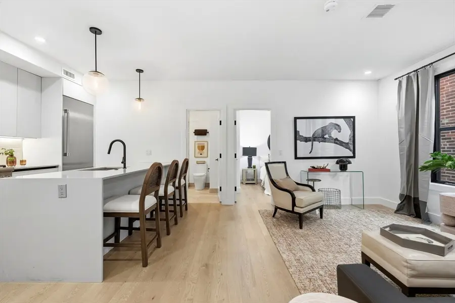 472 W Broadway #202, Boston, MA 02127 - #2