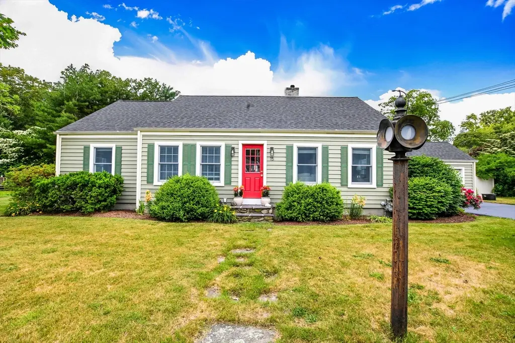 15 George, Dartmouth, MA 02748 - #1
