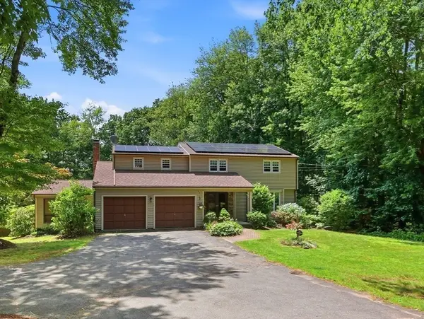 431 Prospect St, East Longmeadow, MA 01028
