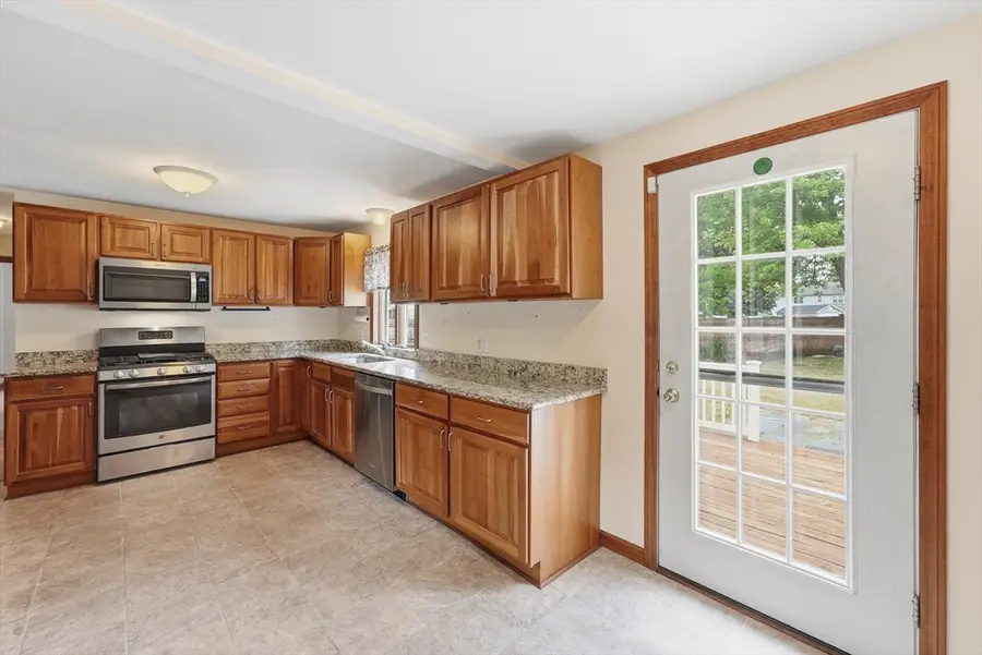 14 Duggan Circle, Springfield, MA 01119 - #3