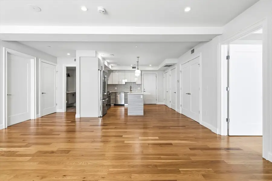 40 Westmoreland St #2, Boston, MA 02124 - #3