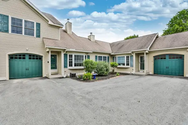72 Mountain Village Road #72, Windham, NH 03087