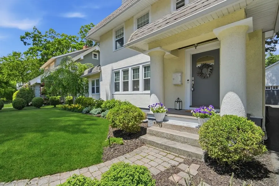 26 Hazelwood Ave, Longmeadow, MA 01106 - #2