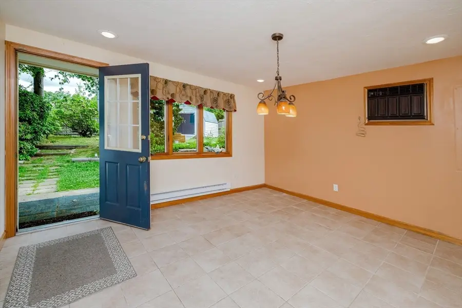362 Hovenden Ave, Brockton, MA 02302 - #3