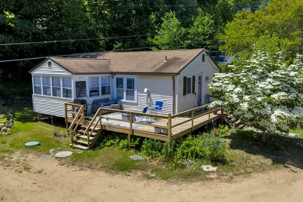 6 Roberts Park Rd, Holland, MA 01521