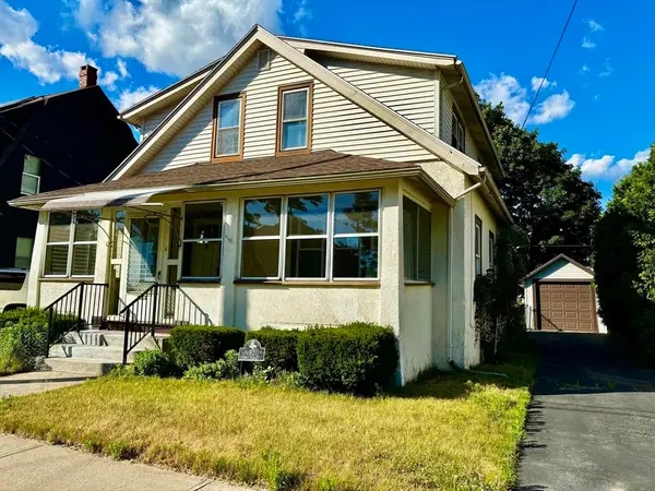 91 Daviston St, Springfield, MA 01108