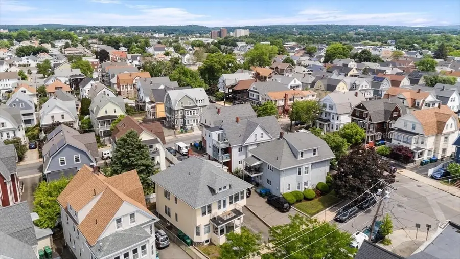 7 Yale St, Medford, MA 02155 - #3
