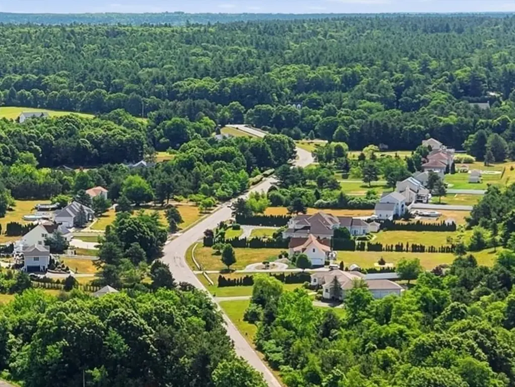 24 Alexandra Dr, Assonet, MA 02702 - #1