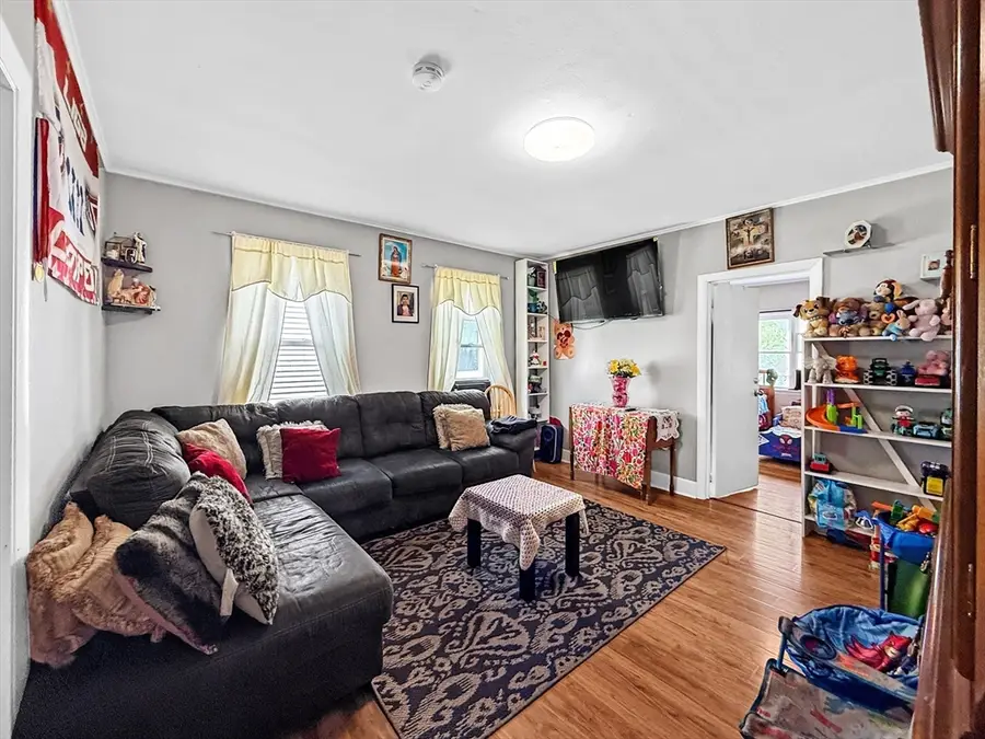 199 Franklin St, Fall River, MA 02720 - #3