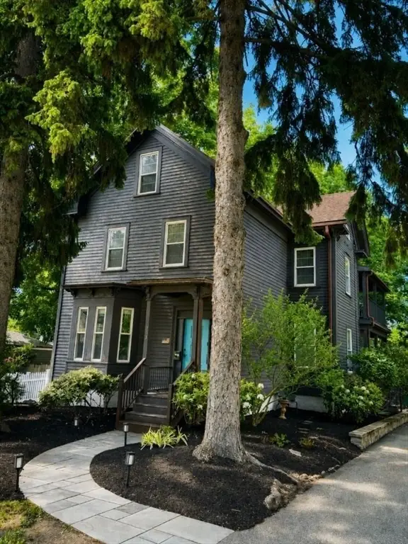 293 Woburn, Reading, MA 01867