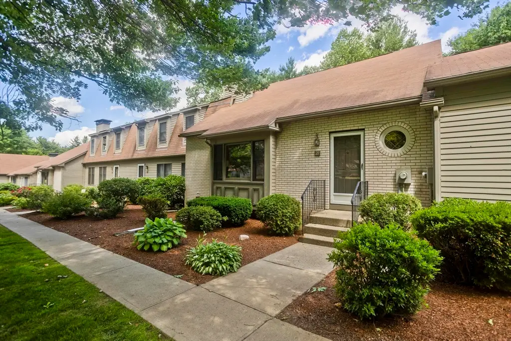 419 Southwick Rd #E21, Westfield, MA 01085 - #1