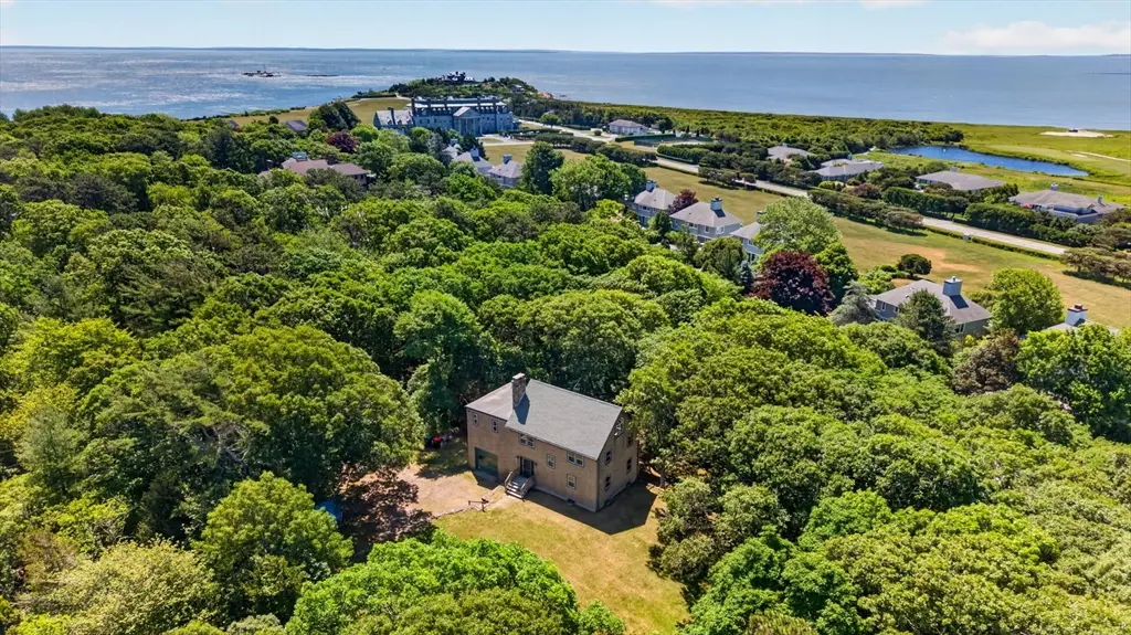 21 Mattarest Ln, Dartmouth, MA 02748 - #1