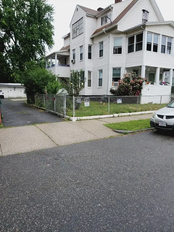 32-34 Montmorenci St, Springfield, MA 01107 - #2