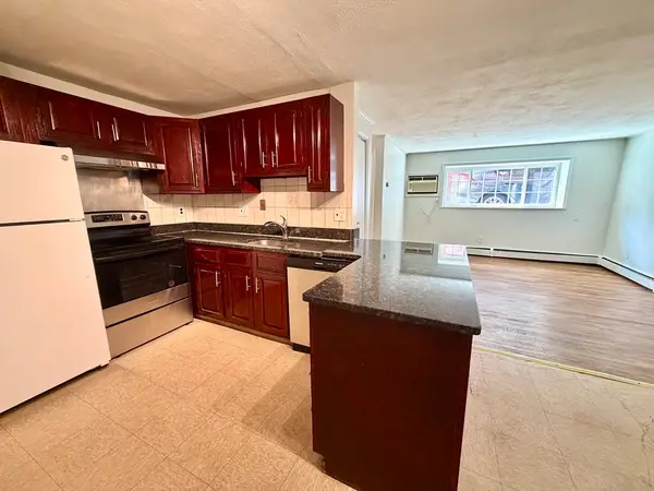 15 Staples Ave #18, Everett, MA 02149