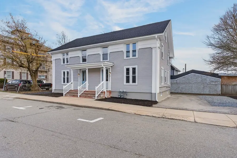 8-10 Hammatt St, Ipswich, MA 01938 - #2