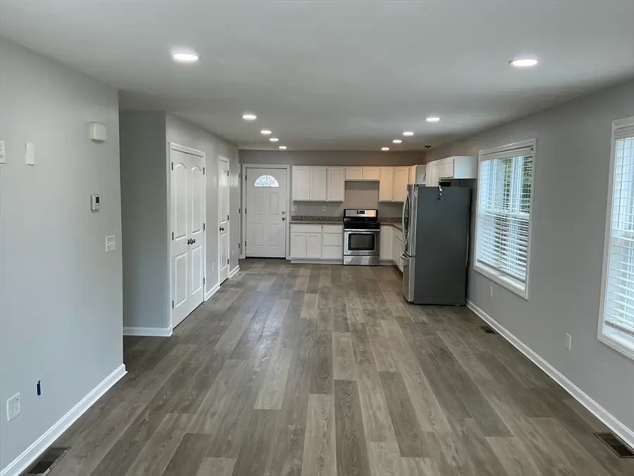 28-30 Crosby St, Springfield, MA 01105 - #3