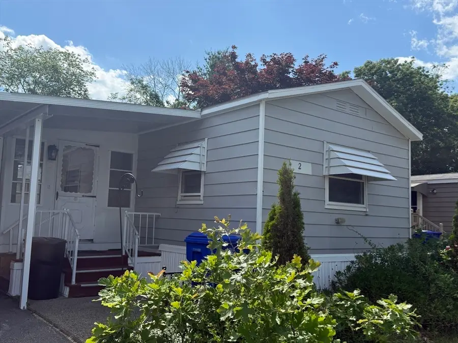 2 Riverway St, Taunton, MA 02780 - #2
