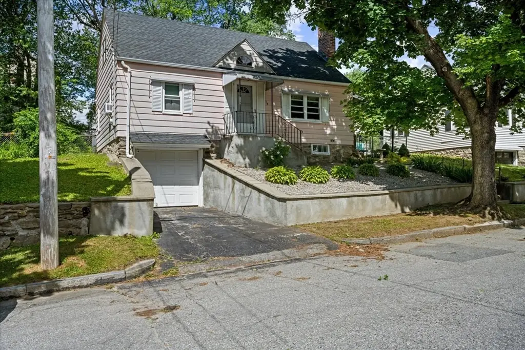 27 Lavallee Ter, Worcester, MA 01603 - #1