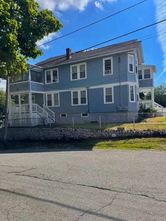 50-52 Ashland Ave, Methuen, MA 01844