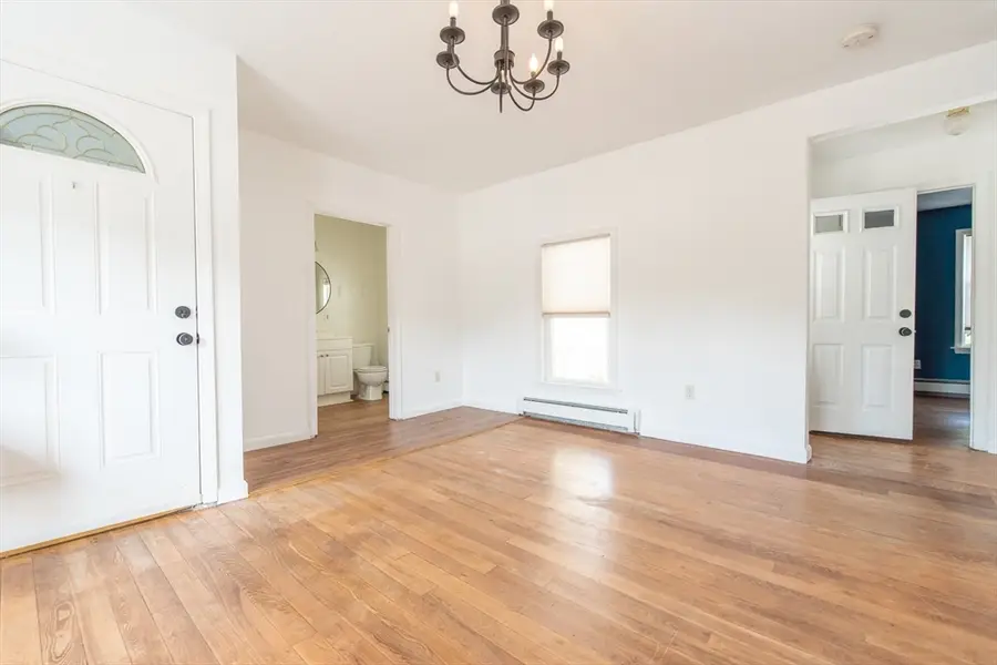 14 Pleasant St #C, Franklin, MA 02038 - #3