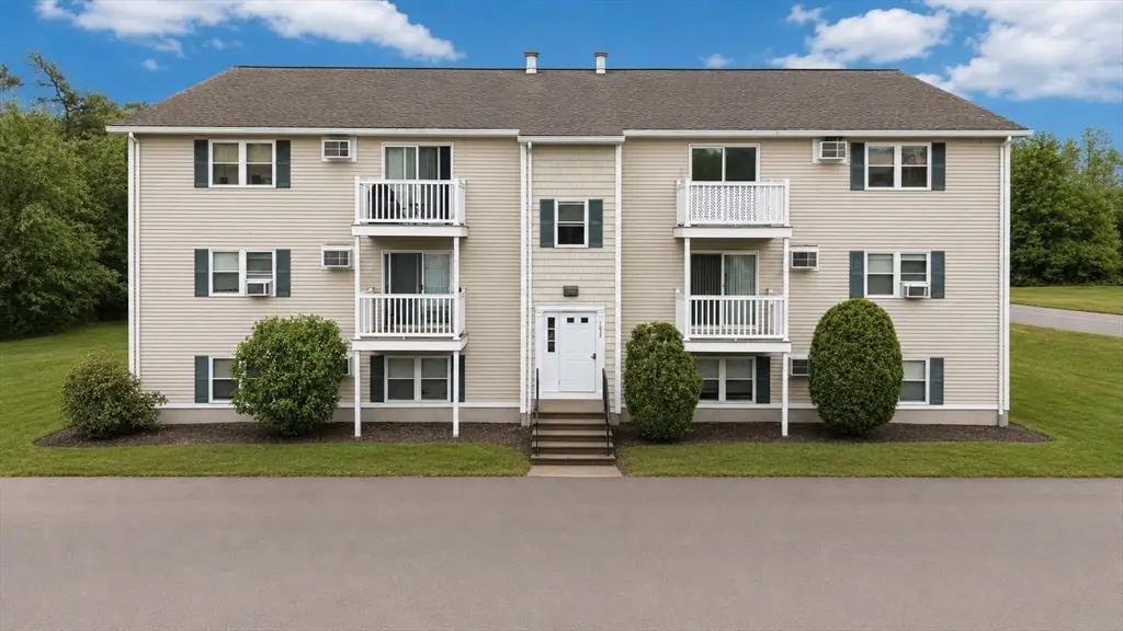 1617 Braley Rd #82, New Bedford, MA 02745 - #1