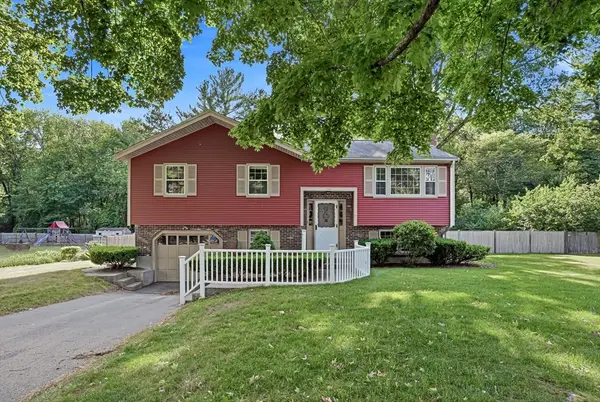 44 Tomlinson Rd, Attleboro, MA 02703