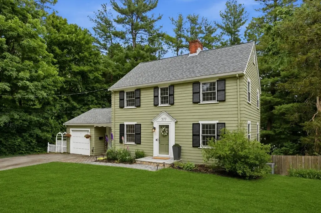 377 Pearl St, Reading, MA 01867 - #1