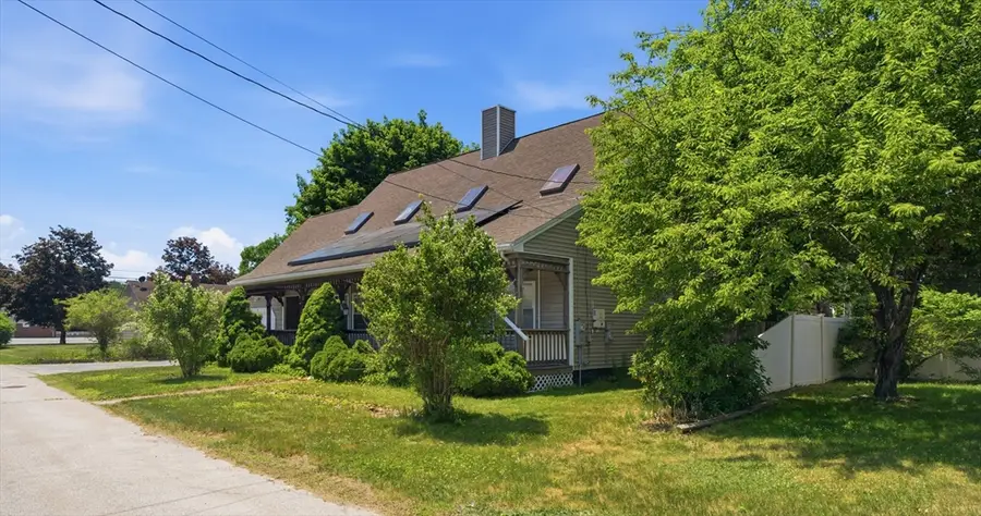 15 Legion Way, Northbridge, MA 01534 - #3