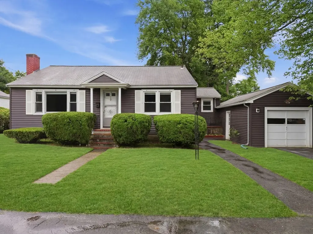 5 Seneca St, Methuen, MA 01844 - #1