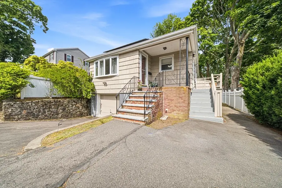 33 Fairchild Ave, Saugus, MA 01906 - #2