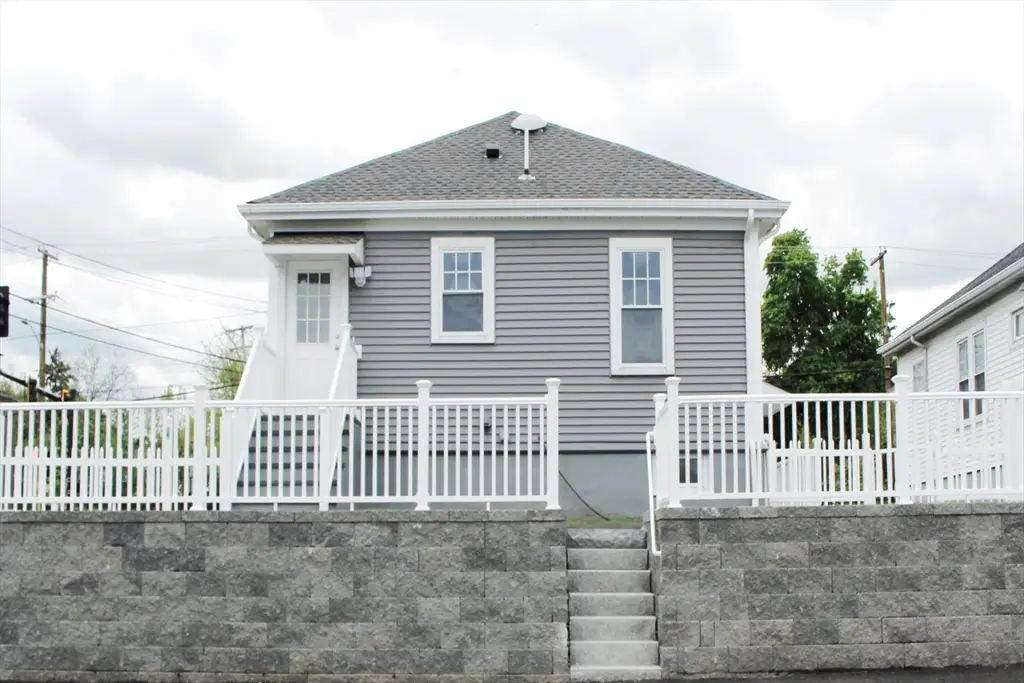 338 Sea St, Quincy, MA 02169 - #1