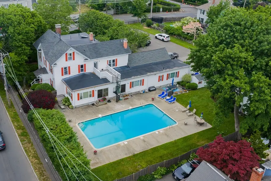 20 Ocean Ave #4, Marblehead, MA 01945 - #2