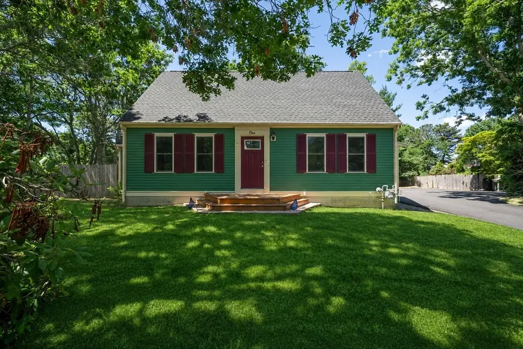 1 Pebble Path, Forestdale, MA 02644 - #1