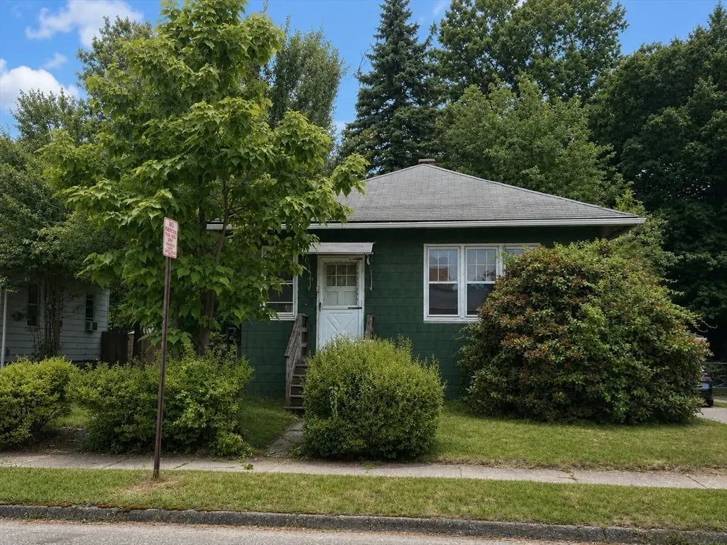 79 Thaddeus St, Chicopee, MA 01020 - #1
